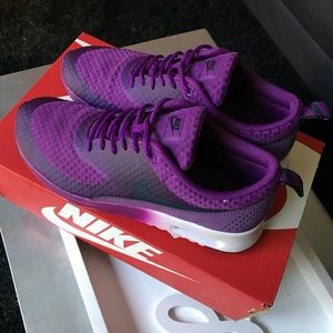Nike Air Max Thea Purple/White 8.5